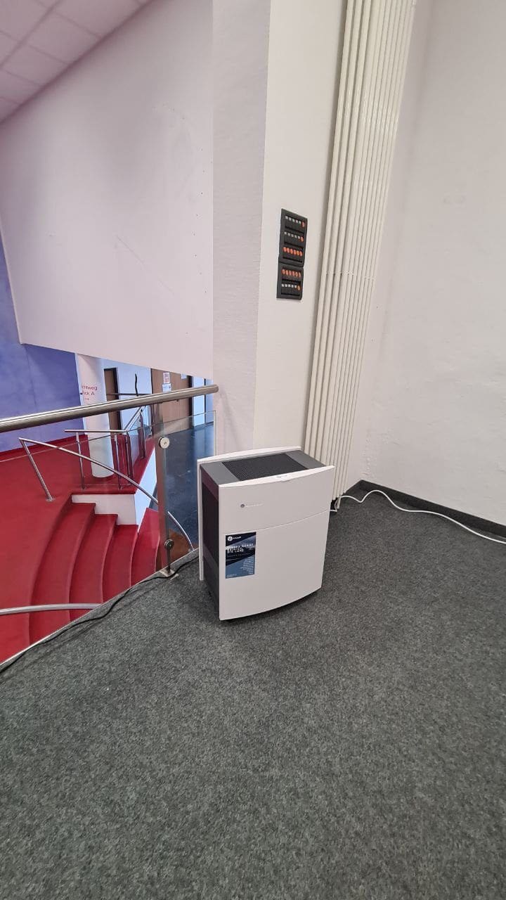 Blueair Classic 680i bei einer Mitgliederversammlung