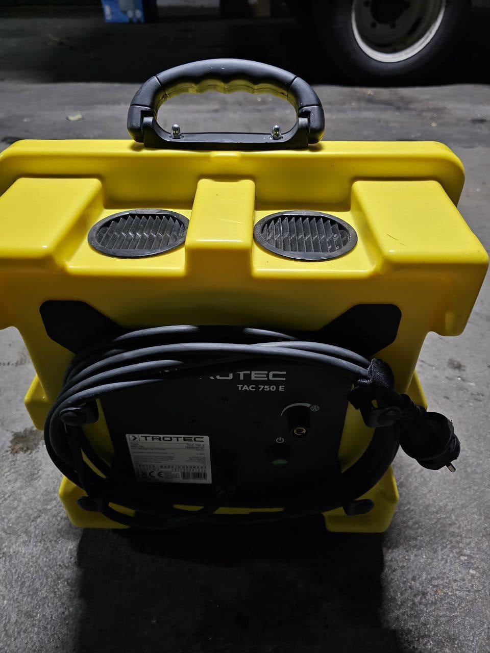 Luftreiniger Trotec TAC 750 E mieten Luftreiniger Trotec TAC 750 E mieten