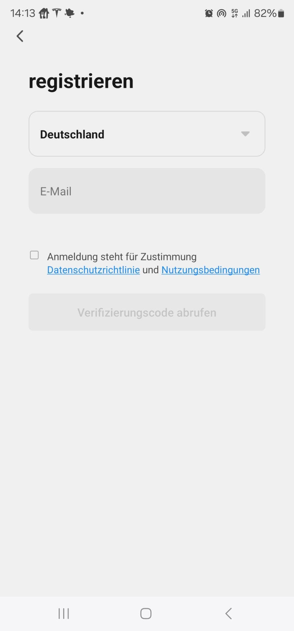Screenshot des Registrierungsformulars: Land, E-Mail, Datenschutzbestimmungen und Verifizierungscode abrufen.