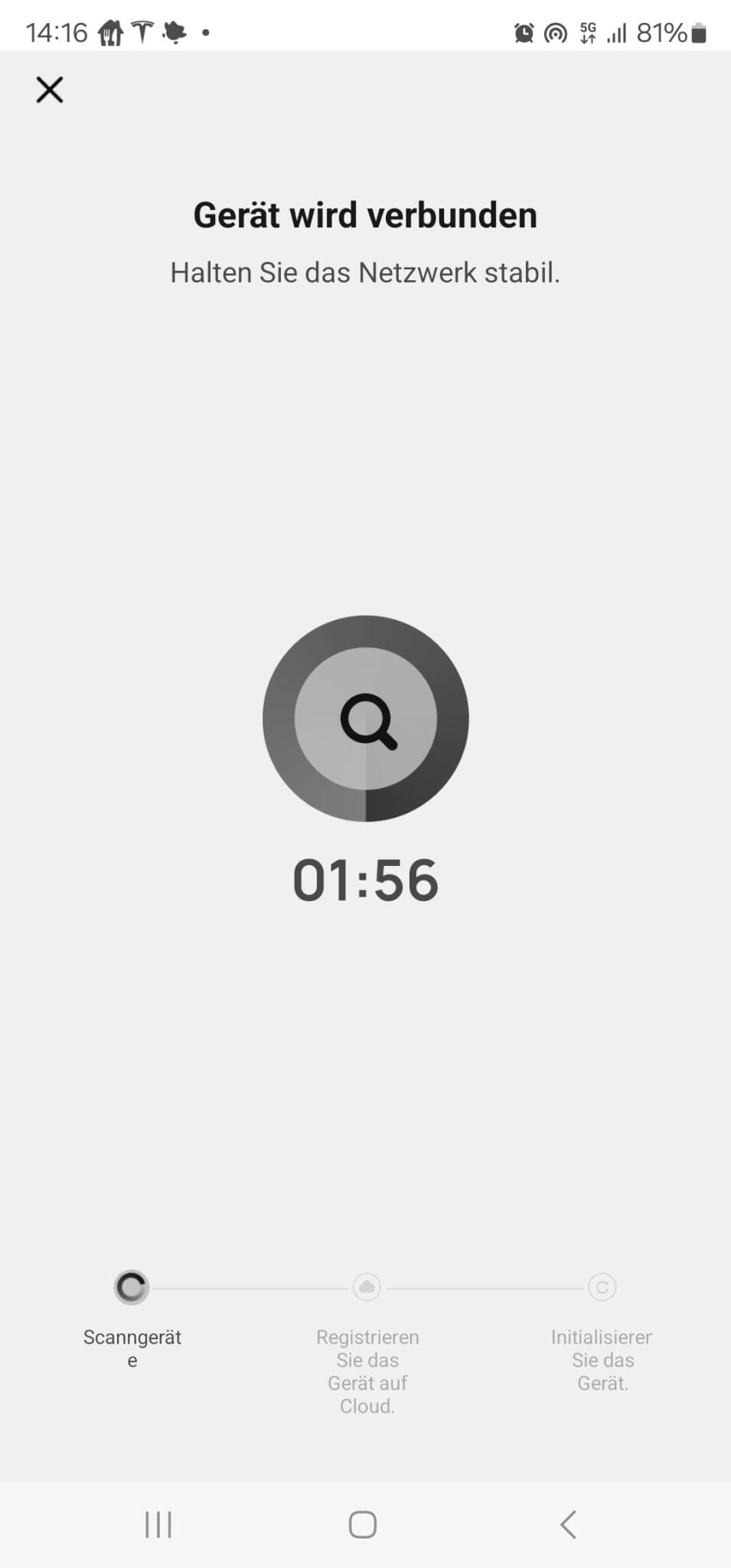 Smartphone-Screen: Gerät verbindet sich. Stadler Form Luftentfeuchter App-Verbindungsproblem. Netzwerk prüfen. Timer läuft.