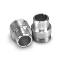 Anschlussstutzen VE/VX Serie: Zwei silberne, metallische Rohranschlüsse. Perfekt für VE/VX-Systeme. Robuste Bauweise für zuverlässige Verbindungen.