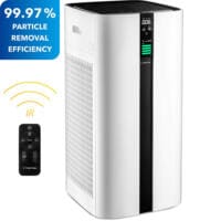 AirgoClean 350 E Hochleistungs-Luftreiniger: Weißes Gerät mit Display, Fernbedienung und 99,97% Filtereffizienz. Ideal für saubere Luft.