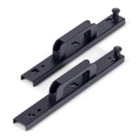 Zwei schwarze Stapelgriff-Sets TIH 350/650 im Detail. Ideal für Heizgeräte, ermöglichen einfachen Transport und Lagerung. Robuste Bauweise.