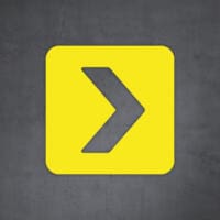 Gelber Pfeil in einem Quadrat auf grauem Grund. Symbol für Weiterleitung oder Navigation, ideal für Webdesign und Interfaces. Richtungspfeil Anzeige