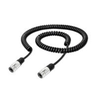 Schwarzes TC45-3m-Verbindungskabel in Spiralform mit silbernen Anschlüssen. Ideal für flexible Verbindungen. 3510200045 Kabel für Geräte.