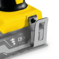 Detailaufnahme Akku-Arbeitsleuchte PWLS 10: Akkustandanzeige, Clip. Ideal für Werkstatt und Baustelle. Robuste und zuverlässige Lichtquelle.