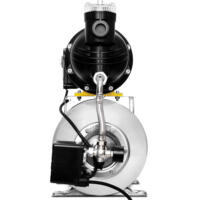 Nahaufnahme eines Hauswasserwerks TDW 4800 ESF mit Filter, montiert und bereit für den Einsatz, ideal für zuverlässige Wasserversorgung.