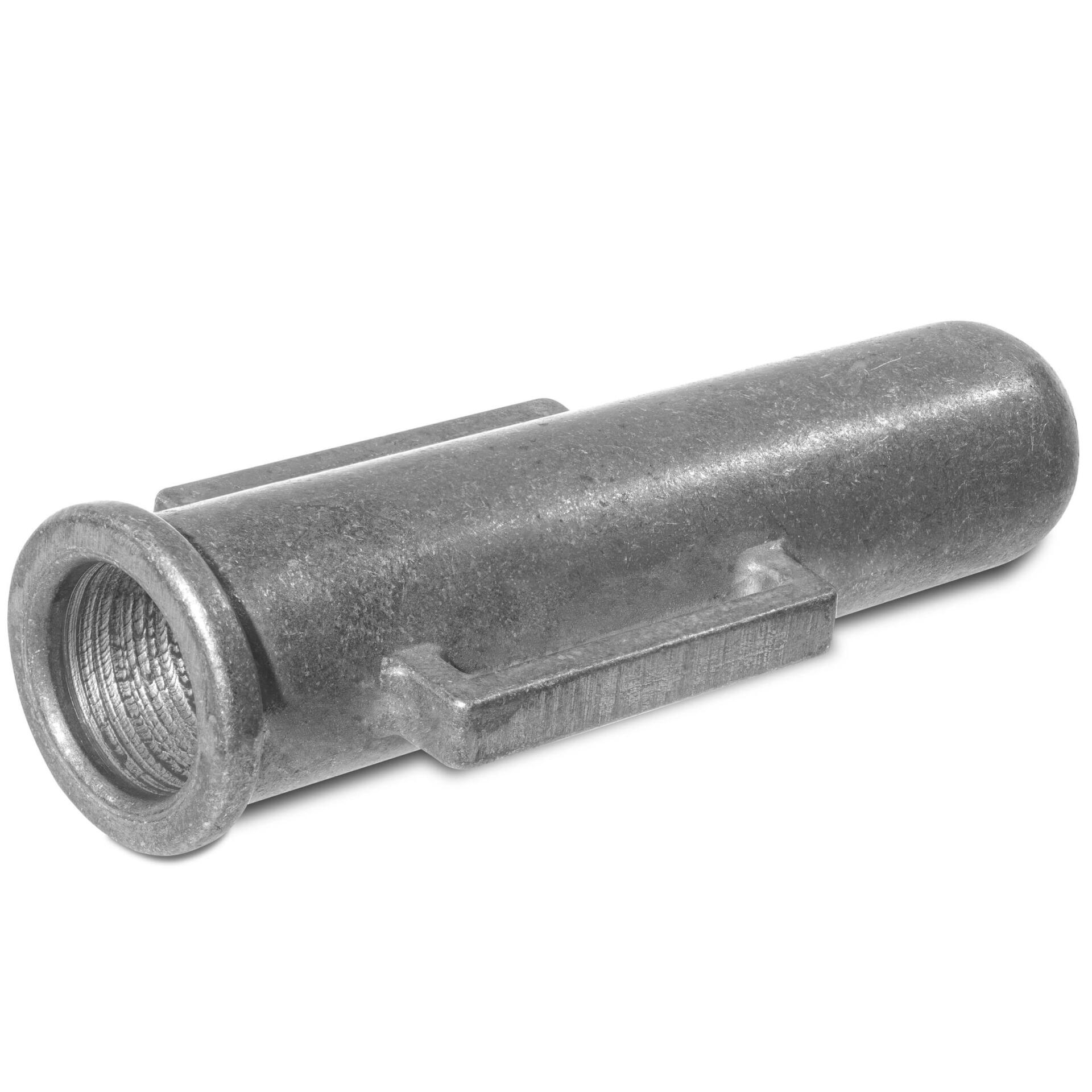 Detailaufnahme eines 18mm Metallfußes. Der Metallfuß ist aus robustem Material gefertigt und zeigt ein präzises Gewinde. Ideal für Möbelbau und Design.