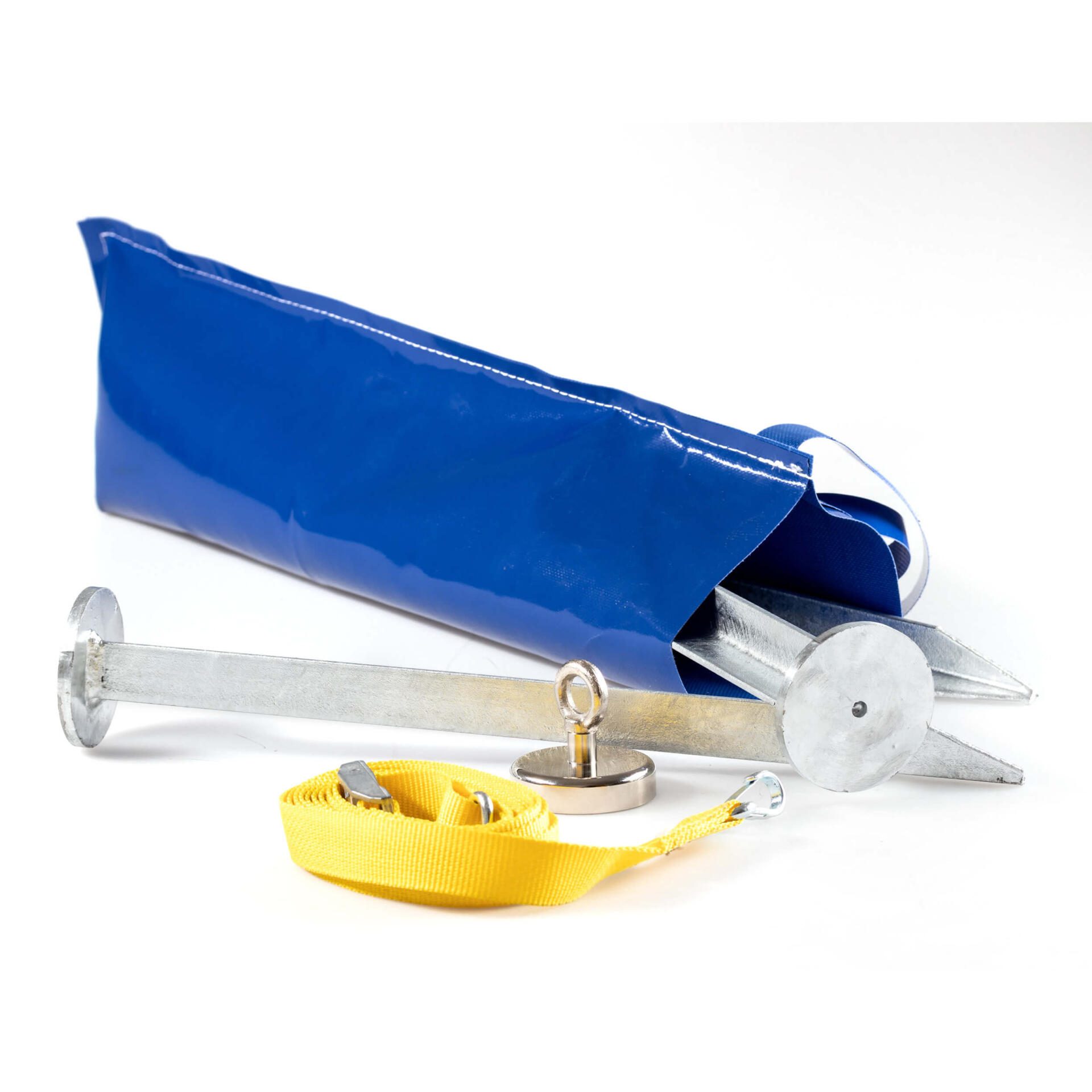 Aufbewahrungstasche für Tellerheringe mit Heringen, gelbem Gurt und Magnet. Ideal zur sicheren Lagerung und Transport von Campingzubehör. 123 Zeichen