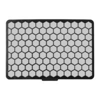 Digital-Multimeter BE49 von Trotec: Nahaufnahme des Messgeräts mit Display und Funktionswahlschalter. Ideal für Elektronik und Messungen.